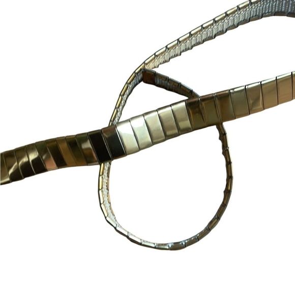 70s 80s Vintage Gold Block Chain Stretchy Belt Small - Picture 3 of 5